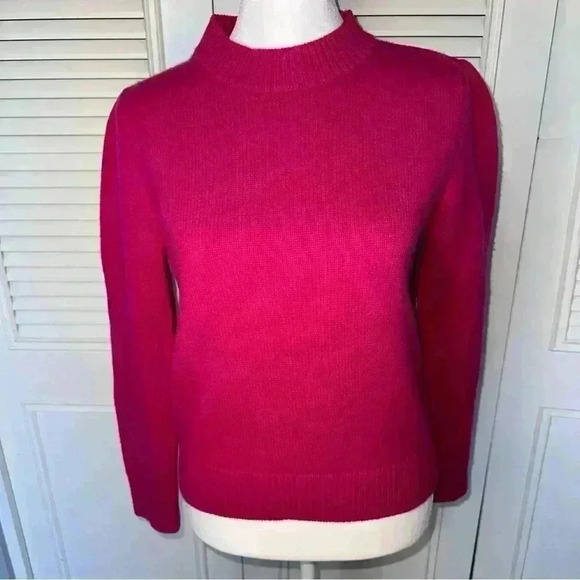CO Women's V-Neck Sweater in Vibrant Pink - Picture 4 of 11